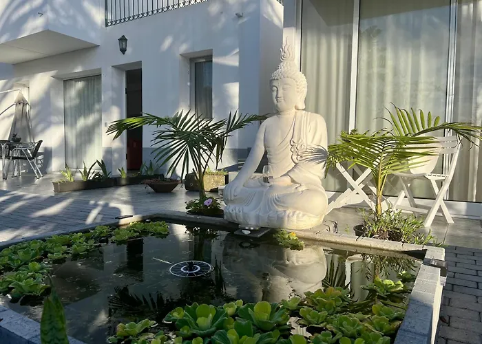 Casa Caloura Passion Deluxe Accommodation & Spa